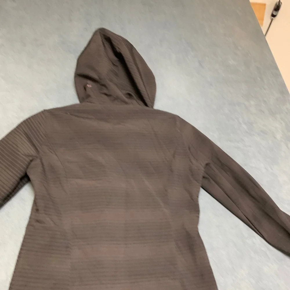 Snozu Softshell Jacket Girls S 7-8 Black Pink Sherpa Lined Hooded Thumb Holes